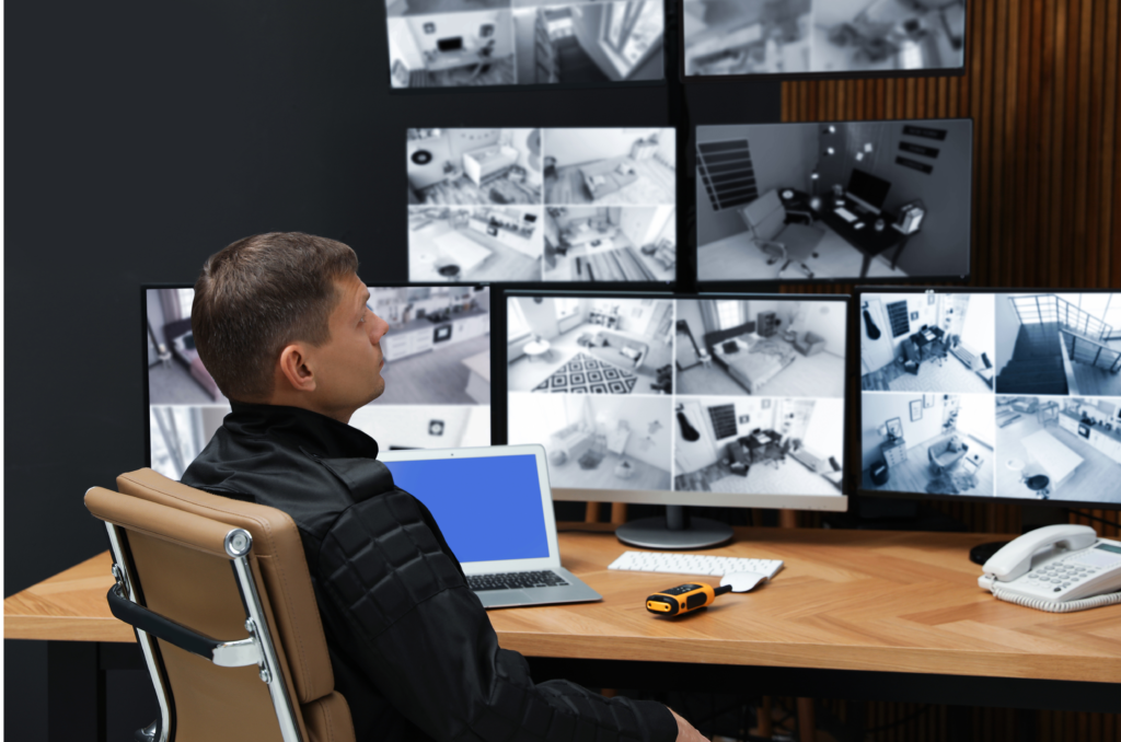 Monitoring & Tracking Staff - What Employers Need to Know 3 cctv in the workplace